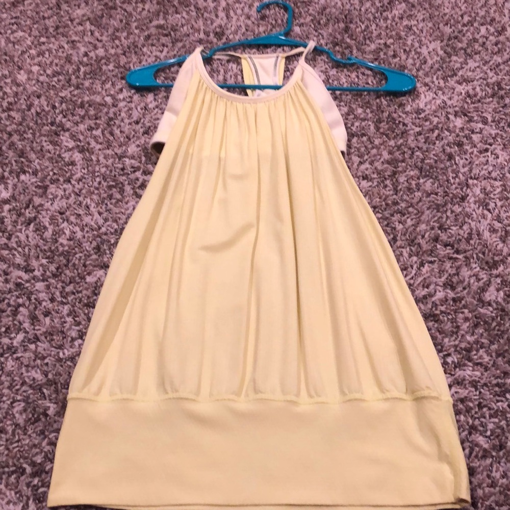 Lululemon tank